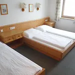 Honsnhof 턱스